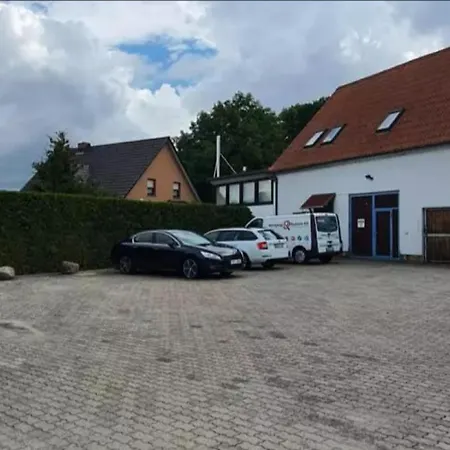 Monteurzimmer Monteurunterkunft Einzelzimmer In Ruhiger Lage Apartment *